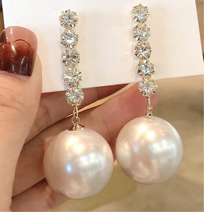 Pearl Drop Hanging