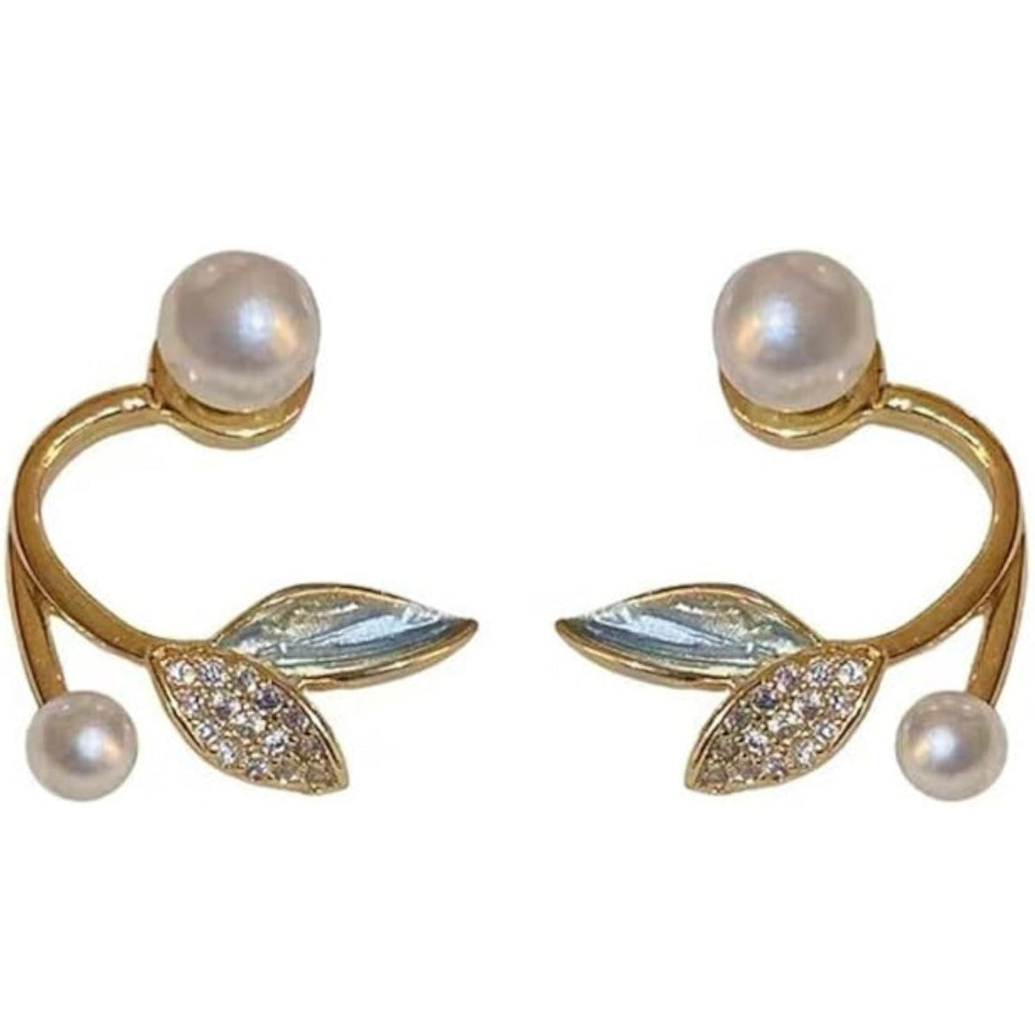 Fish Tail Pearl Earrings