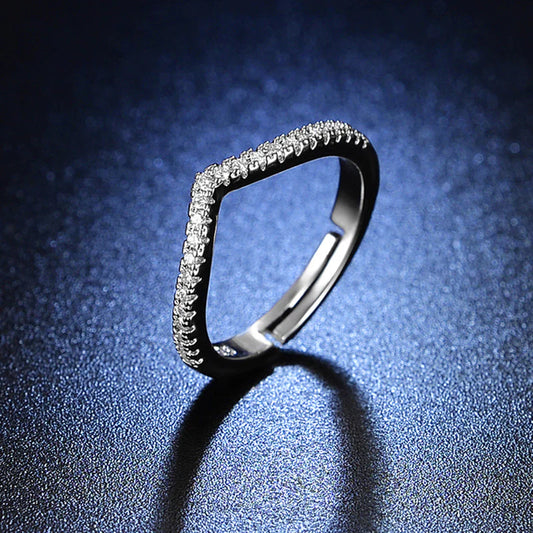 Elegant Silver Ring