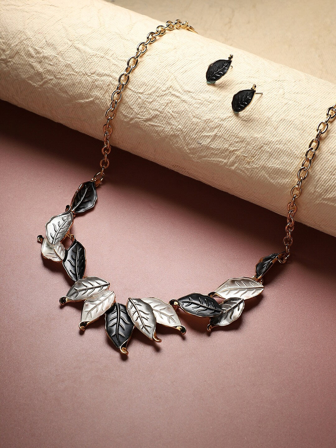 Metal Leaf Jewellery Set